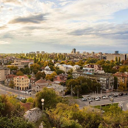 Comfortable 2Br Urban Getaway In City Center Plovdiv Luaran gambar