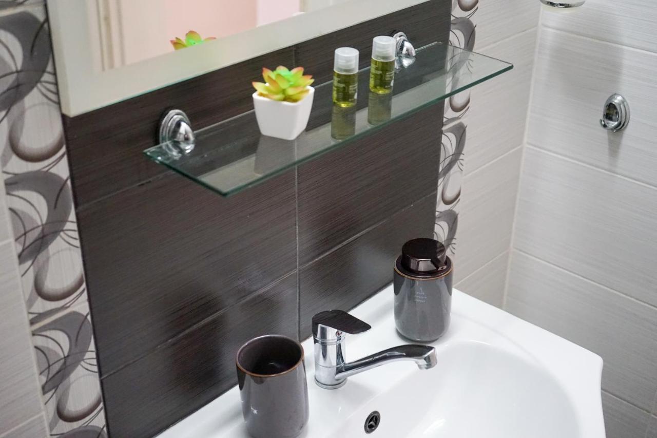Comfortable 2Br Urban Getaway In City Center Plovdiv Luaran gambar