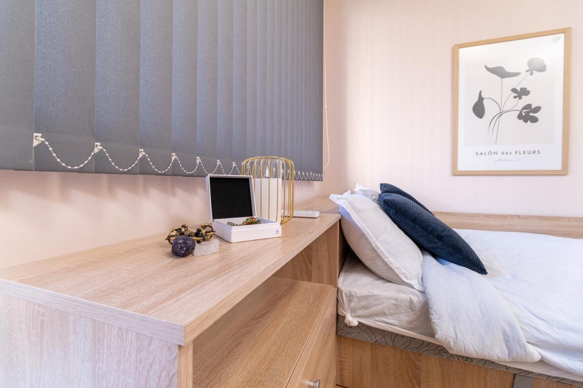Comfortable 2Br Urban Getaway In City Center Plovdiv Luaran gambar