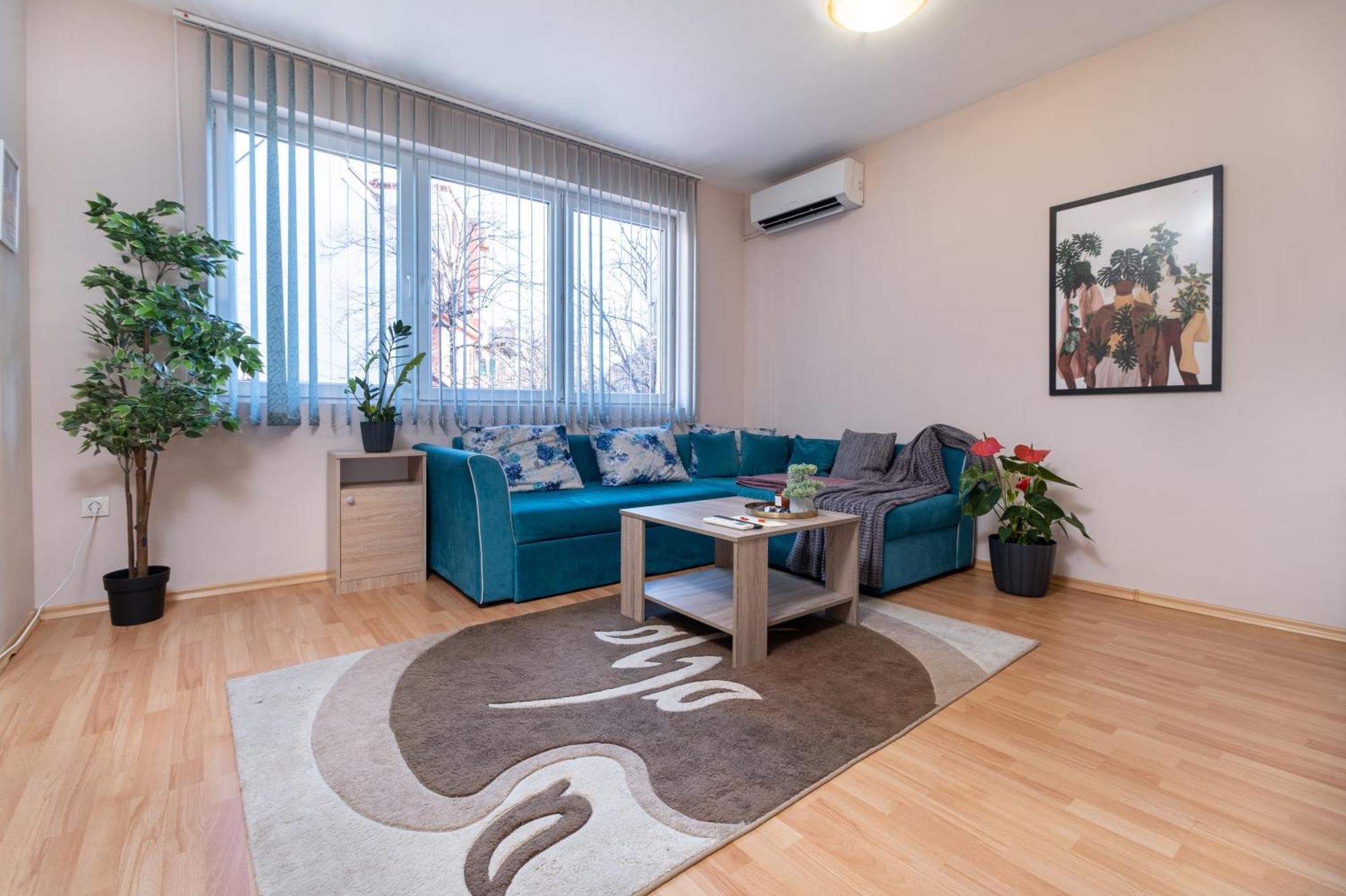 Comfortable 2Br Urban Getaway In City Center Plovdiv Luaran gambar